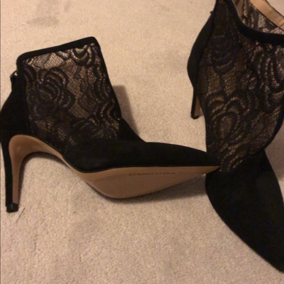 Dresess - Picture 5 of 5